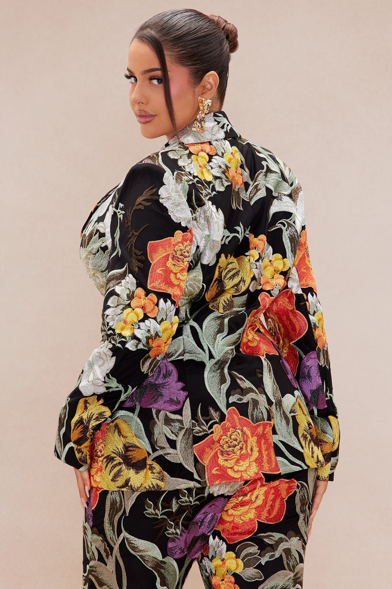 Adaila Floral Embroidered Blazer - Black/combo