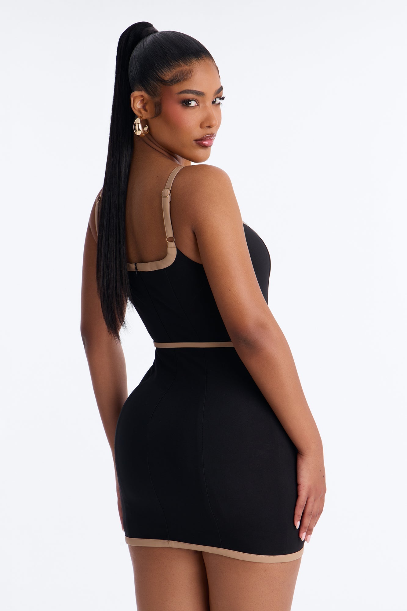 Iris Contrast Belted Mini Dress - Black/combo