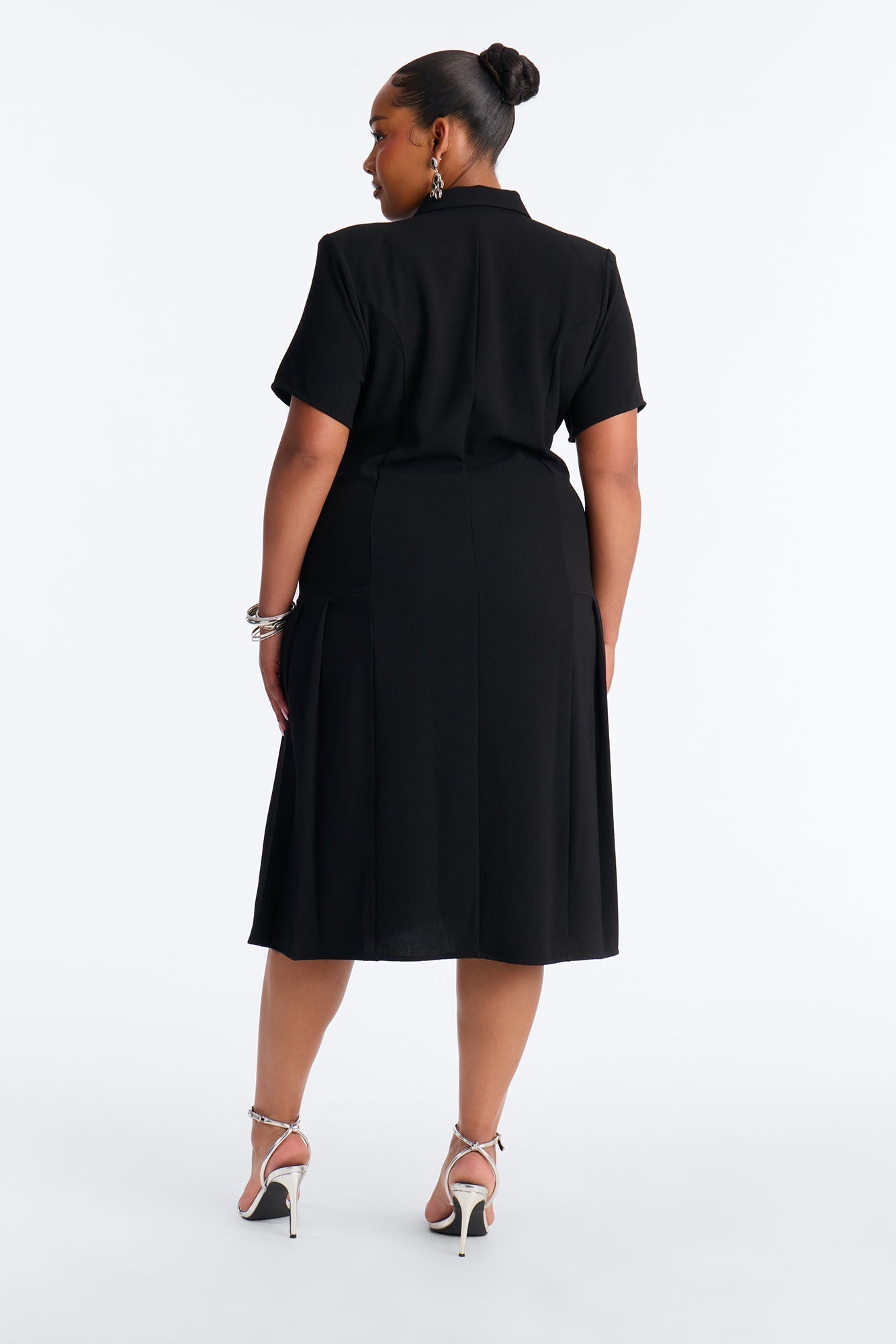 Delaney Button Up Pleated Midi Dress - Black