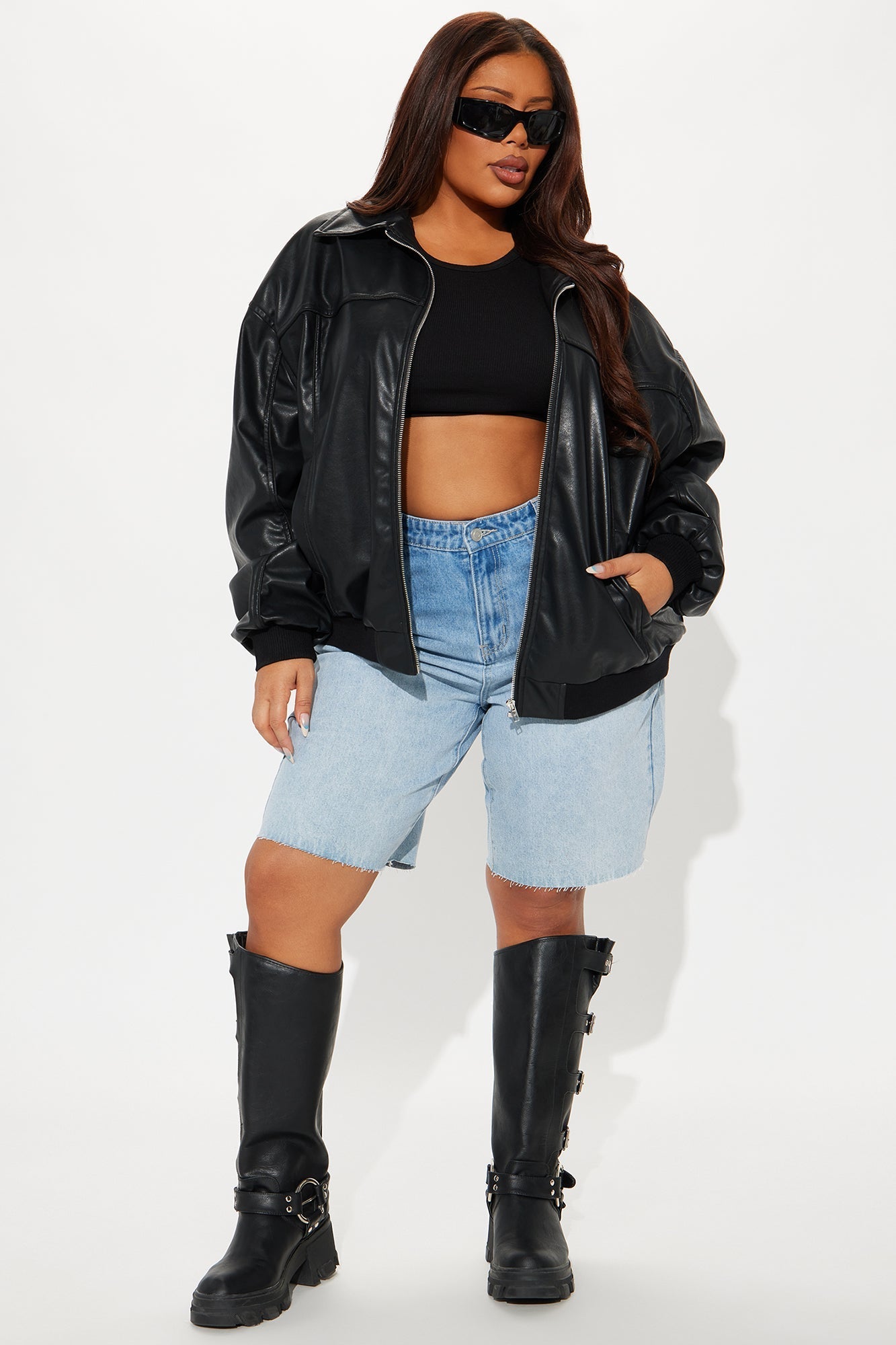 Coastal Classic Bermuda Denim Shorts - Light Wash