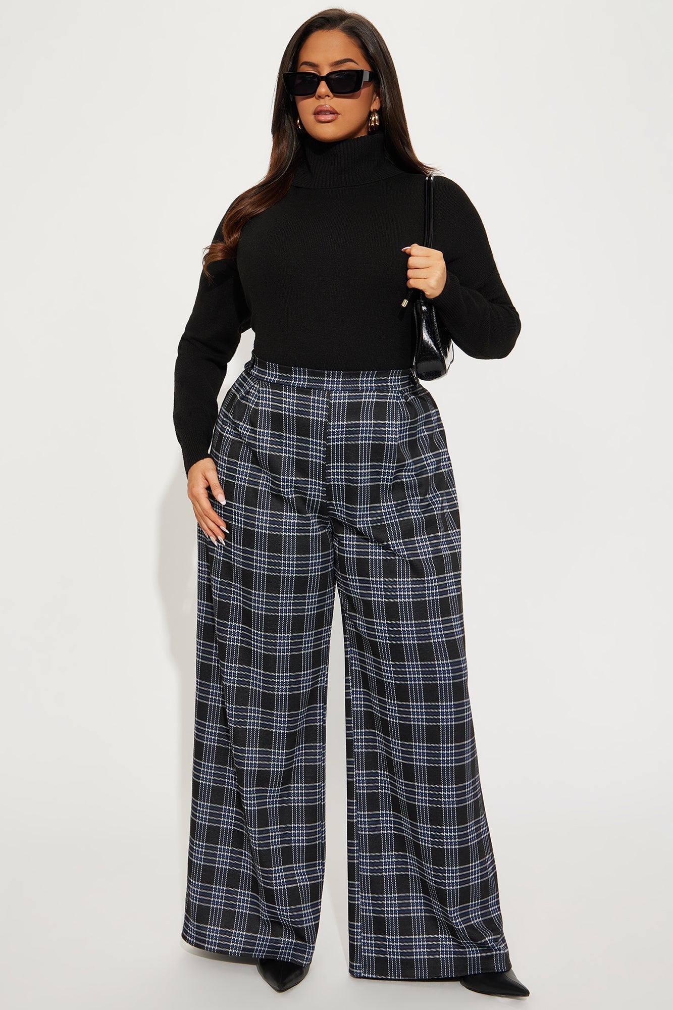 Snow Day Turtleneck Sweater - Black