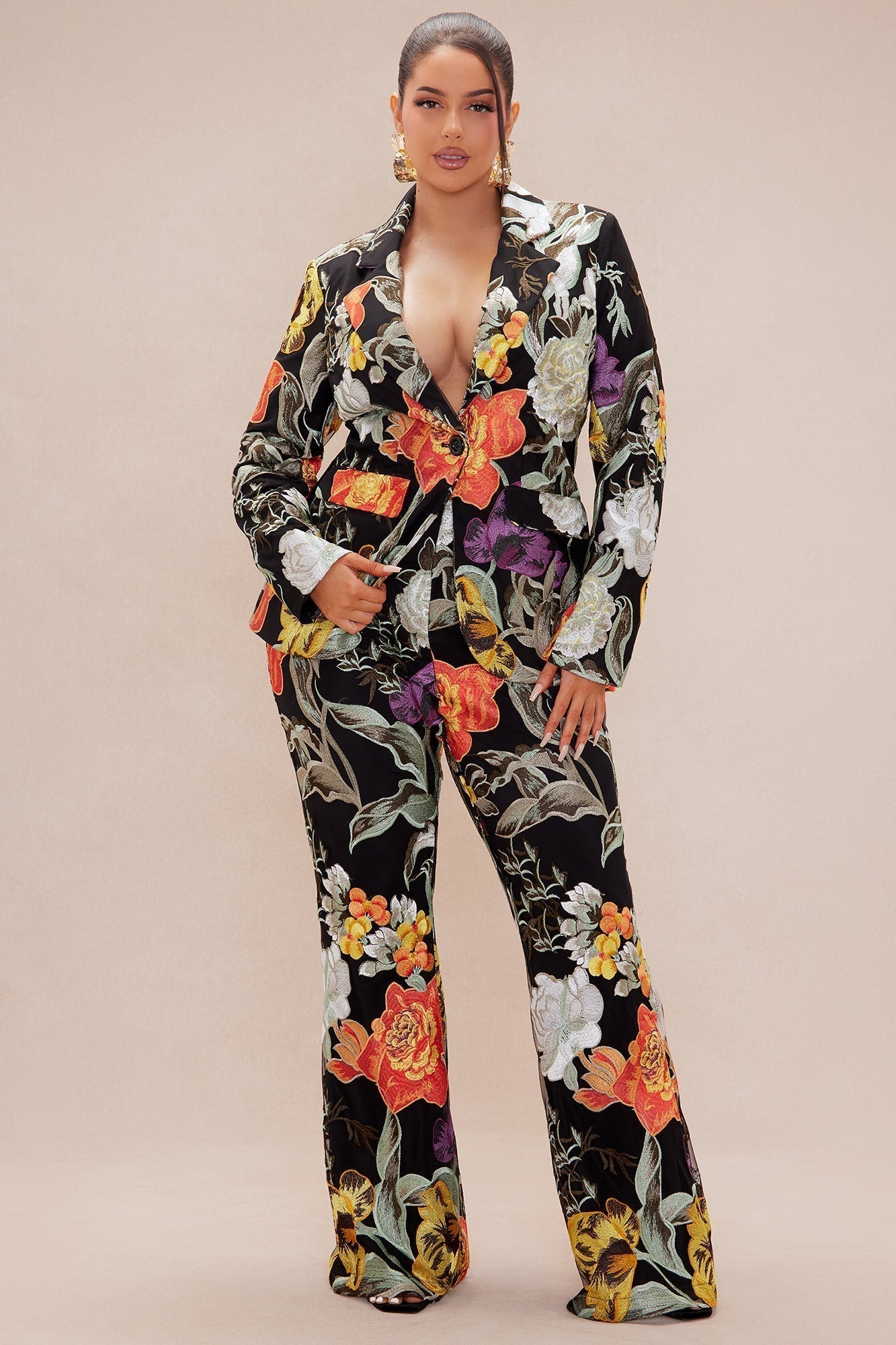 Adaila Floral Embroidered Blazer - Black/combo