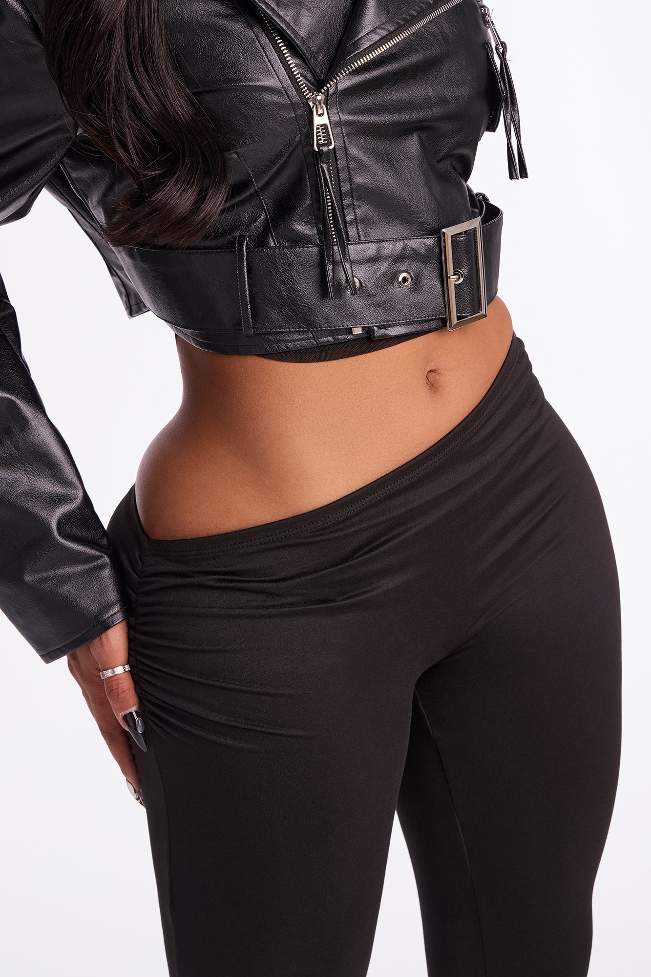Don't Peek Ruched Asymmetrical Low Rise Legging - Black