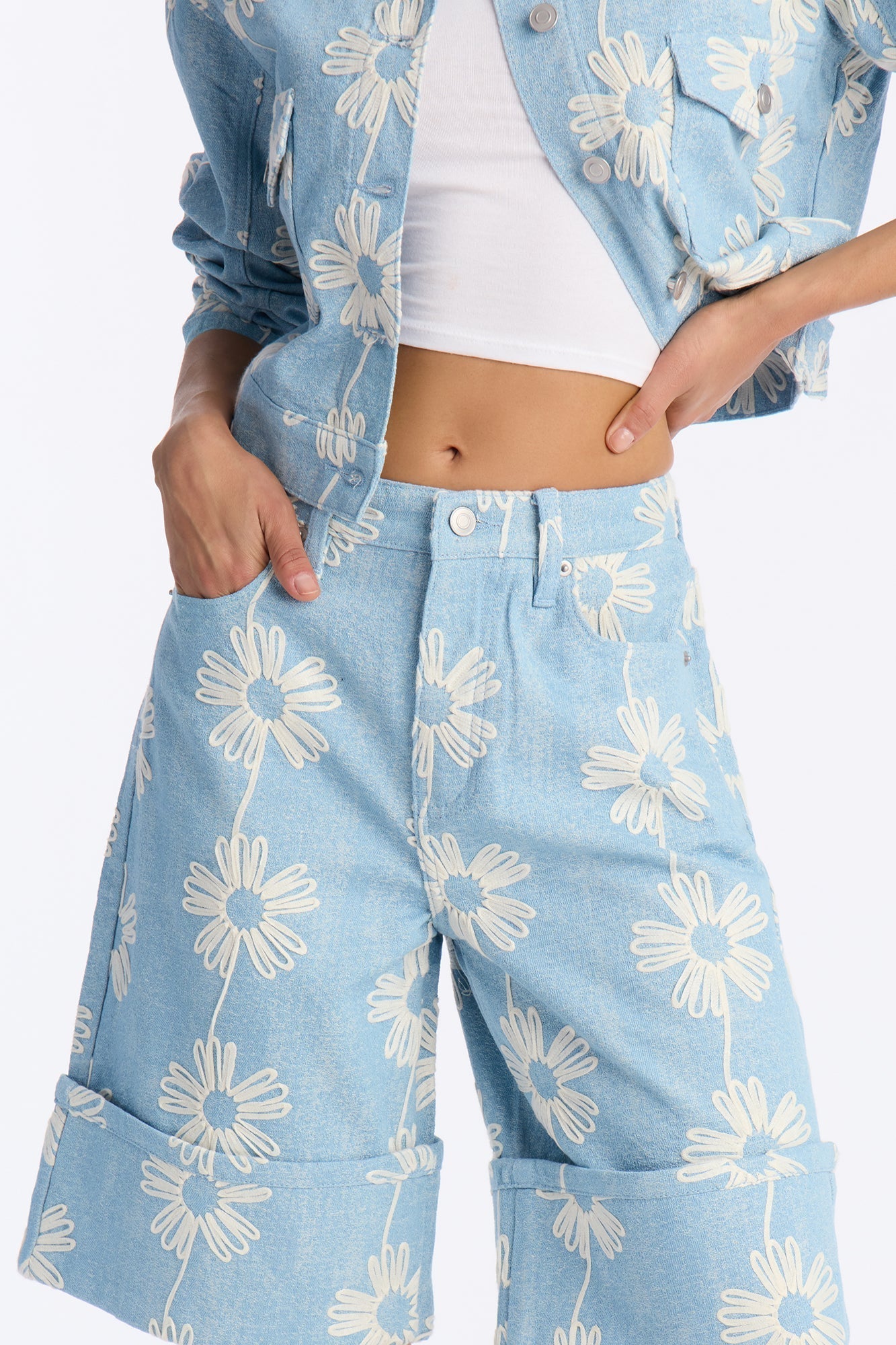 Good Vibes Embroidered Cuffed Denim Shorts - Light Wash